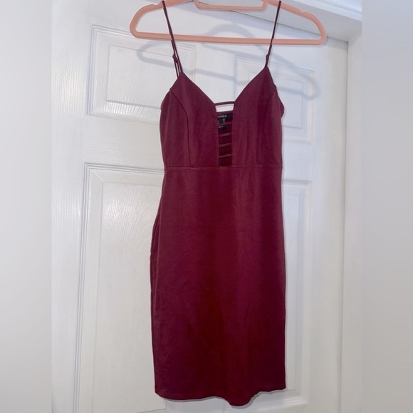 Forever 21 Short Spaghetti Strap Dress with Cutout Holes in Front, Size Small - Picture 5 of 8